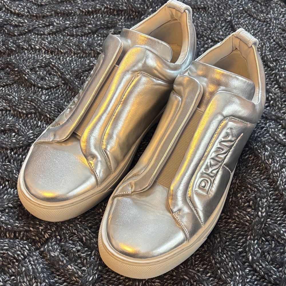 NEW and unique DKNY Metallic Silver Casual Sneakers